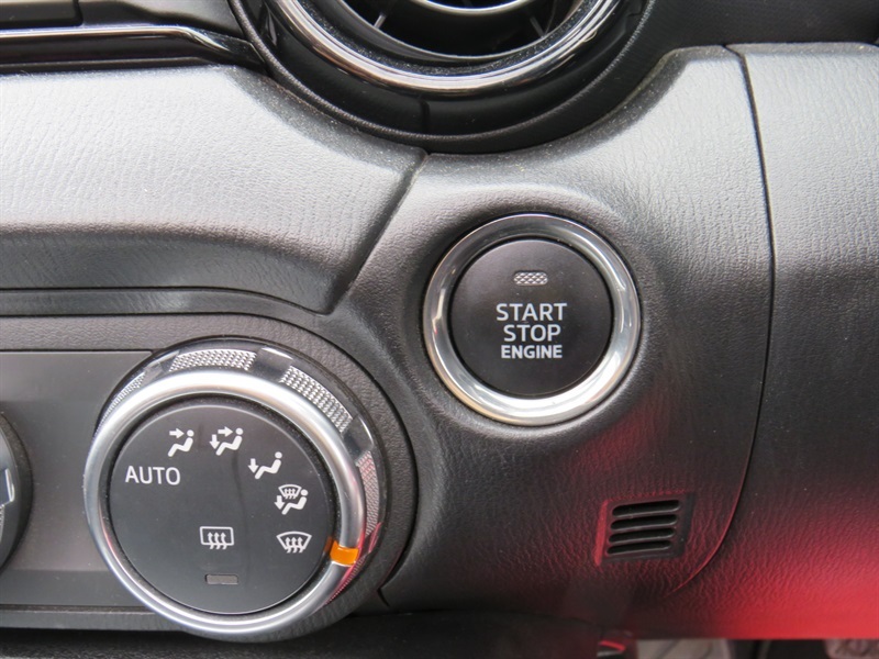 Mazda MX-5 RF Skyactiv-g Sport Nav Convertible Black #15