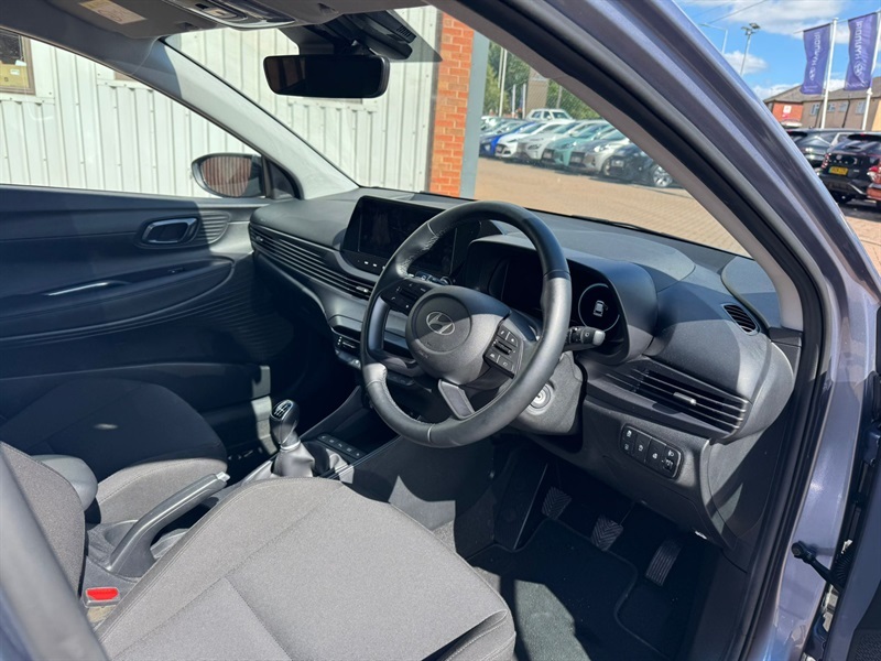 Hyundai I20 Advance White #14