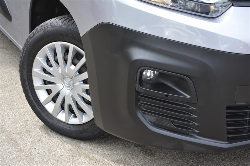 Citroen Berlingo Mpv White #26