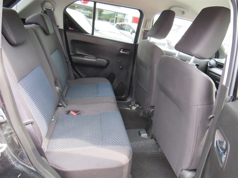 Suzuki Ignis 1.2 Sz3 Dualjet Mhev 82 Bhp Blue #9