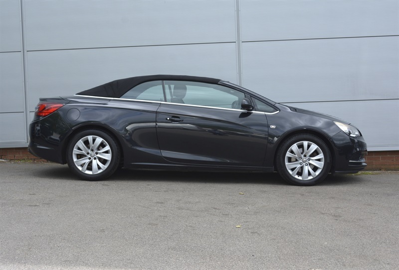 Vauxhall Cascada Elite 2.0 Startstop 170Ps - Stunning C White #8