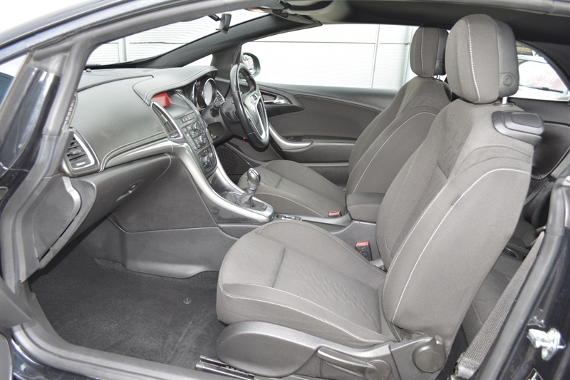 Vauxhall Cascada Elite 2.0 Startstop 170Ps - Stunning C White #14