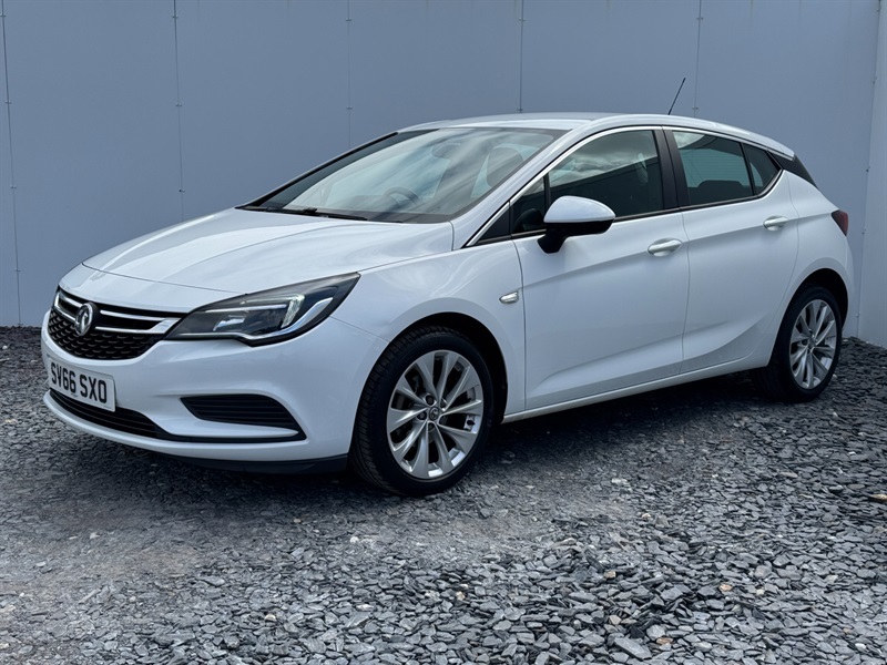 Vauxhall Astra 1.4I Turbo Energy Hatchback Euro White #3