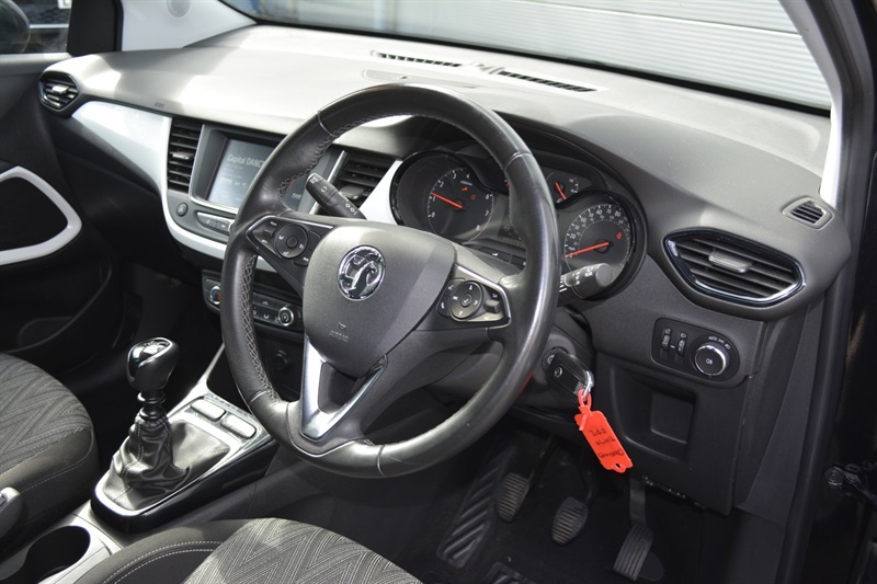 Vauxhall Crossland Elite Nav White #10
