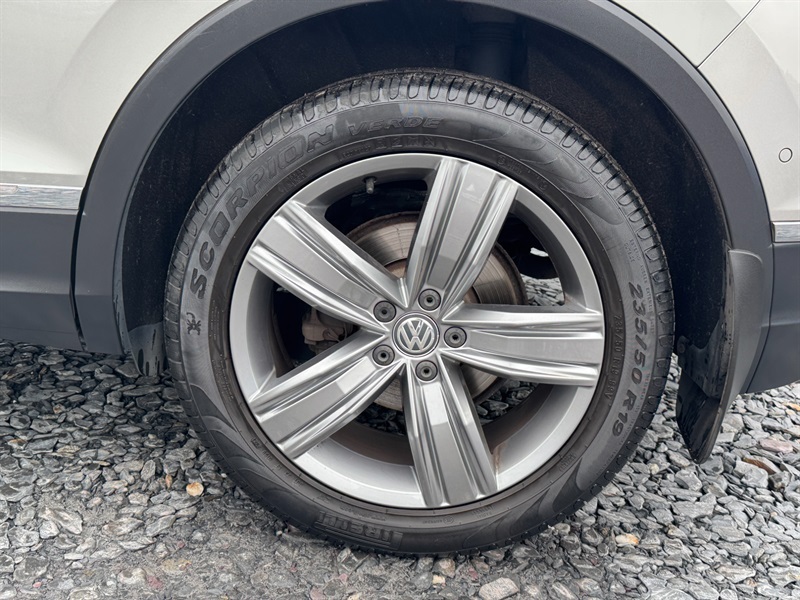 Volkswagen Tiguan 2.0 Tdi Bluemotion Tech Sel Suv Dsg 4Mo HK16FDD Silver #6