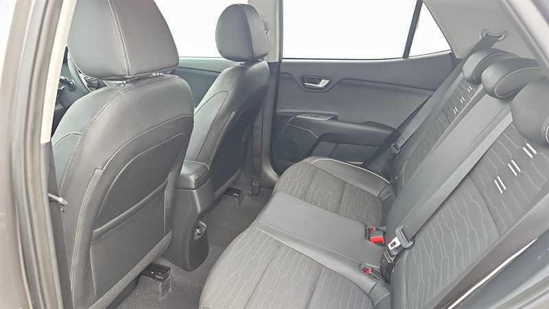Kia Stonic 1.0T Gdi 98 2 Dct Black #16