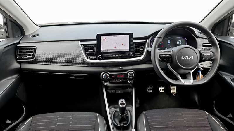 Kia Stonic 1.0T Gdi 98 2 Dct Black #10