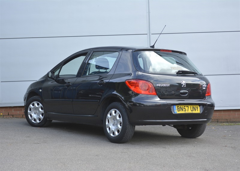 Peugeot 307 1.4 16V X-line Hatchback 155 G Black #4
