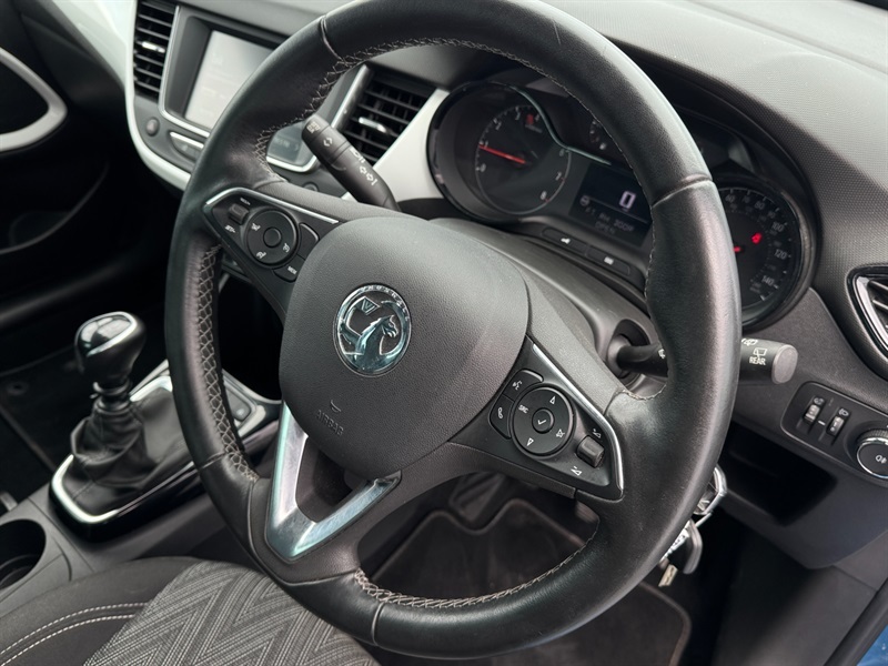 Vauxhall Crossland Sri Nav Blue #13