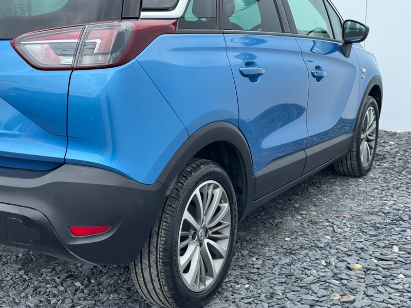 Vauxhall Crossland Sri Nav Blue #9