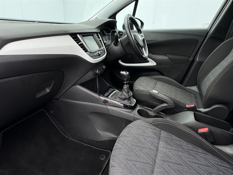 Vauxhall Crossland Sri Nav Blue #12