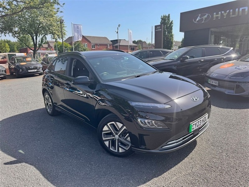 Hyundai Kona 39Kwh Premium Suv 10.5Kw Charge CY23HDL Black