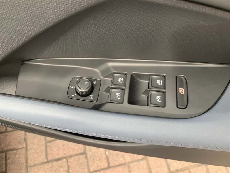 Cupra Terramar 1.5 Etsi V2 Suv Hybrid Dsg Euro 6 Ss YS75EXC Blue #26