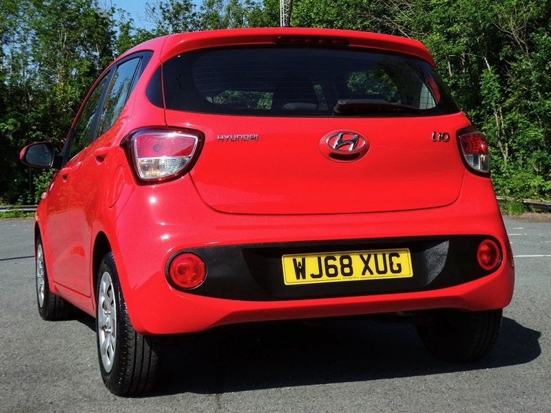 Hyundai I10 1.0 Se Hatchback Euro 6 67 Ps Red #4