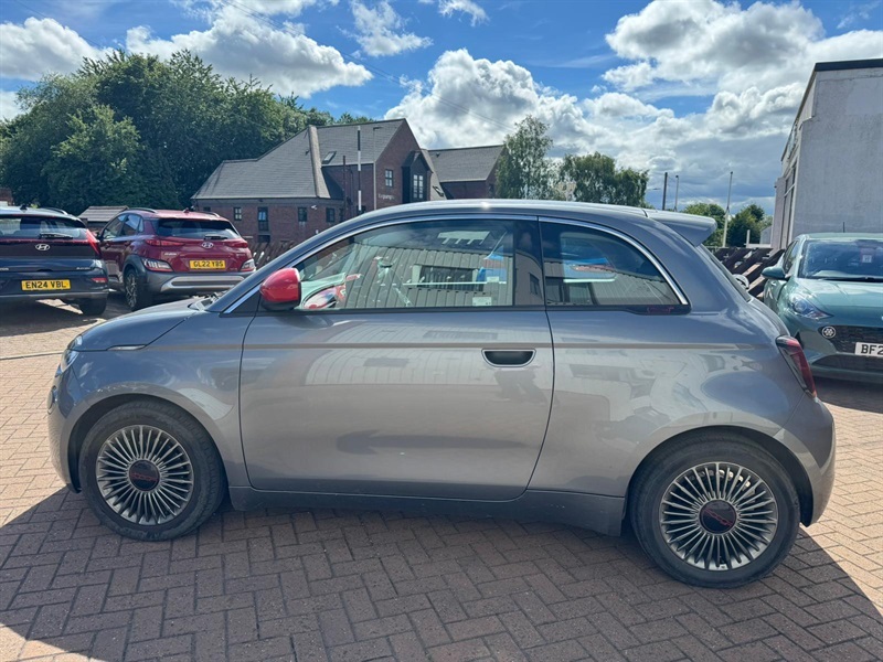 Fiat 500E 42Kwh Red Hatchback 118 Ps Grey #6