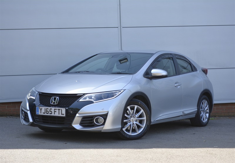 Honda Civic 1.6 I-dtec Se Plus Navi Hatchback Man Silver #2