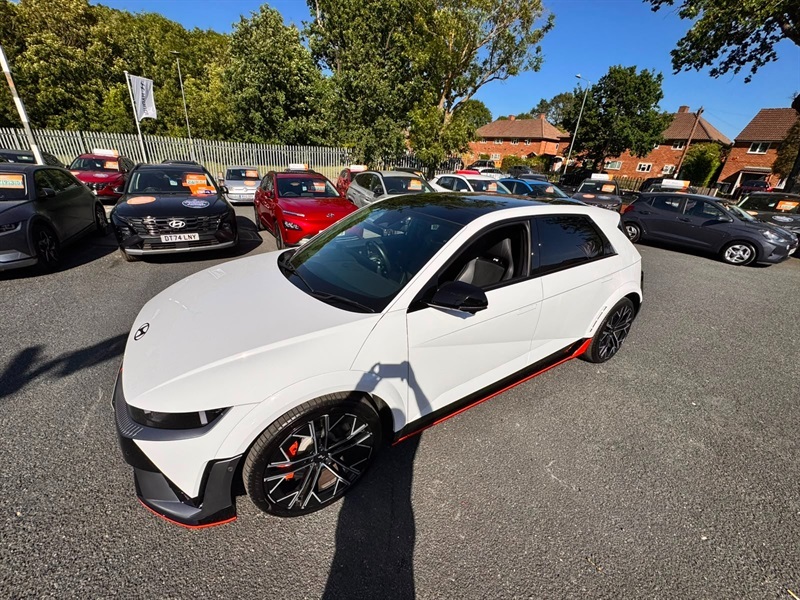 Hyundai Ioniq 5 84Kwh N Hatchback Awd 650 Ps White #5