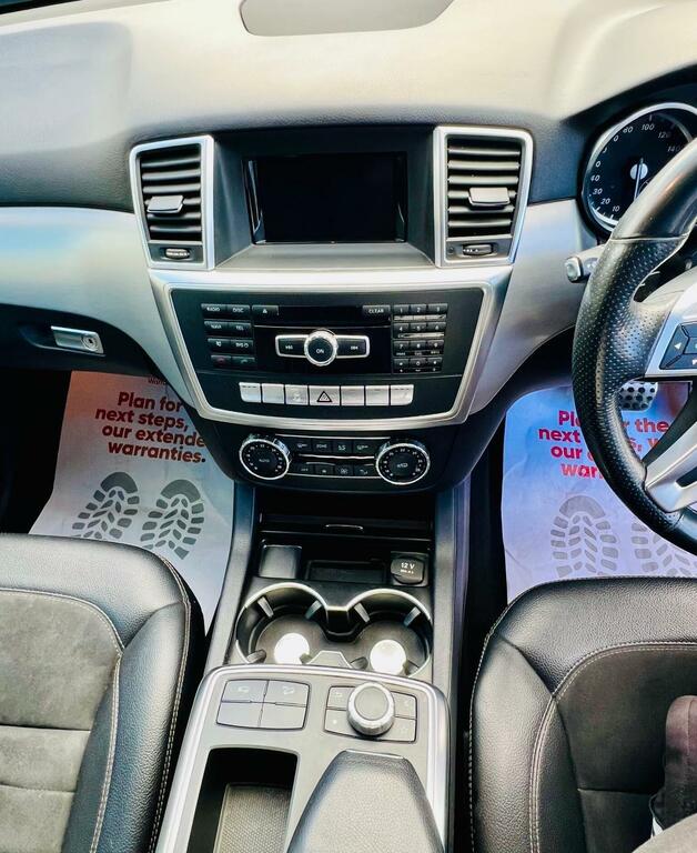 Mercedes-Benz M Class  White #14