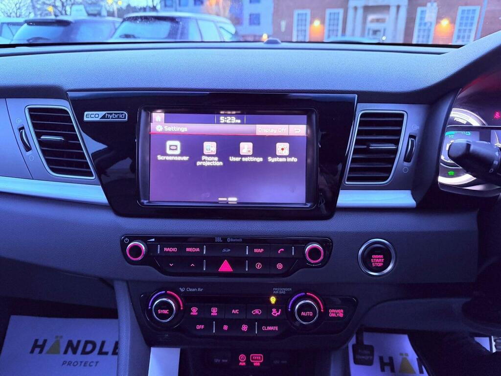 Kia Niro Blue #30
