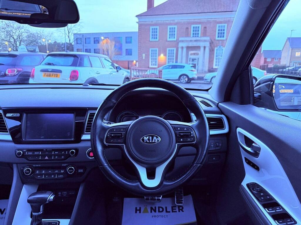 Kia Niro Blue #24