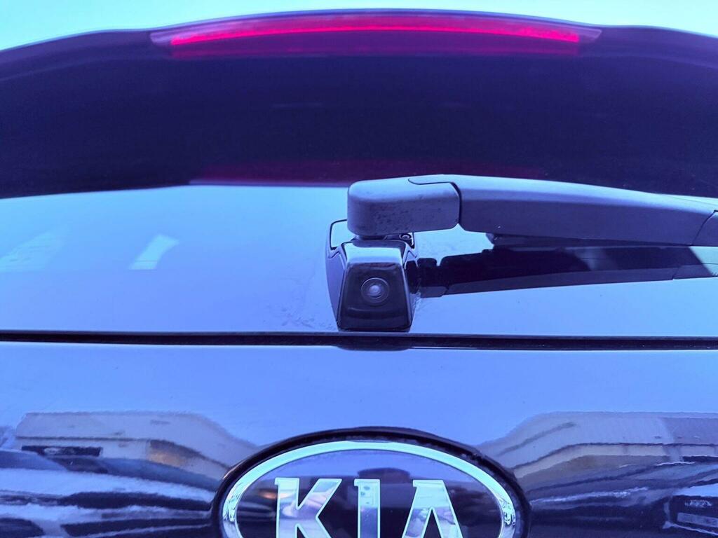 Kia Niro Blue #14