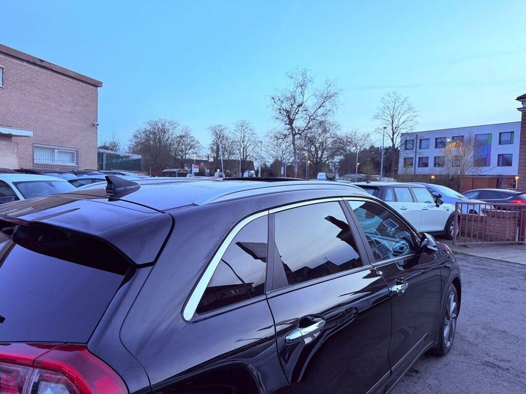 Kia Niro Blue #16