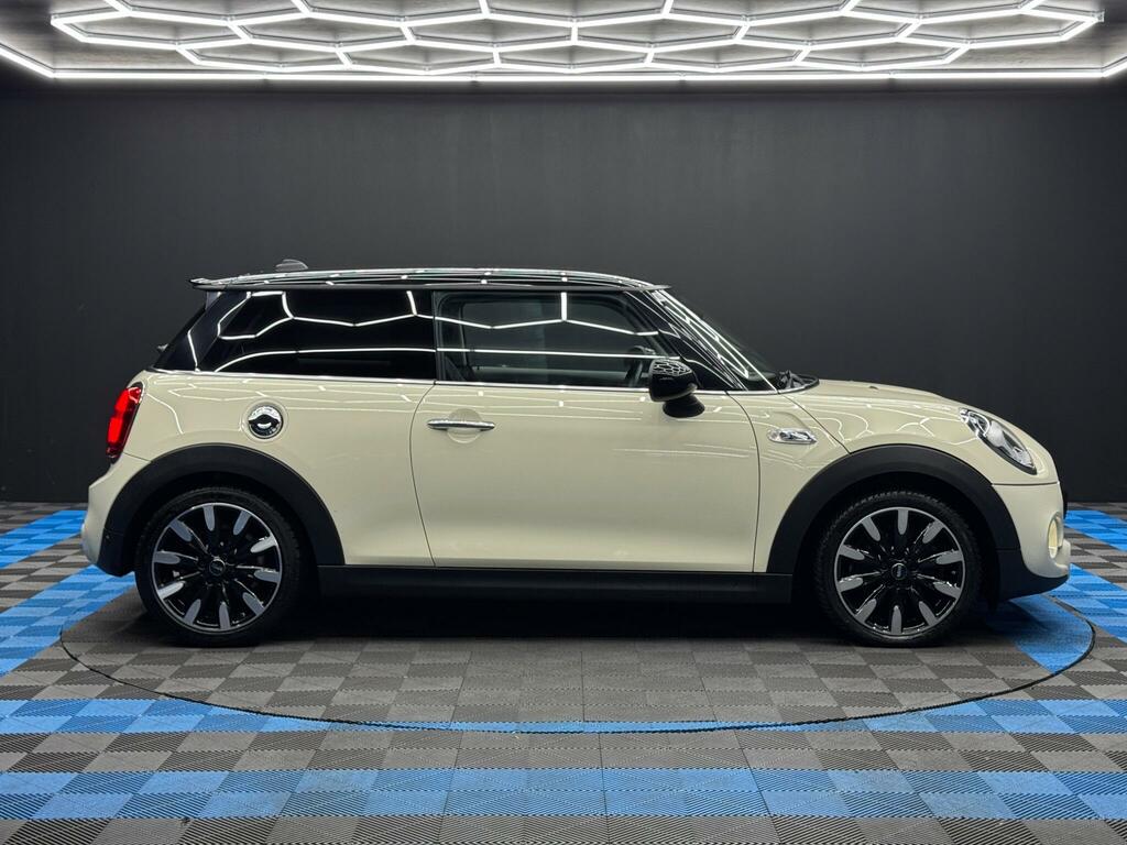 Mini Hatch 2.0 Cooper S Exclusive Euro 6 Ss YE19XNU White #4