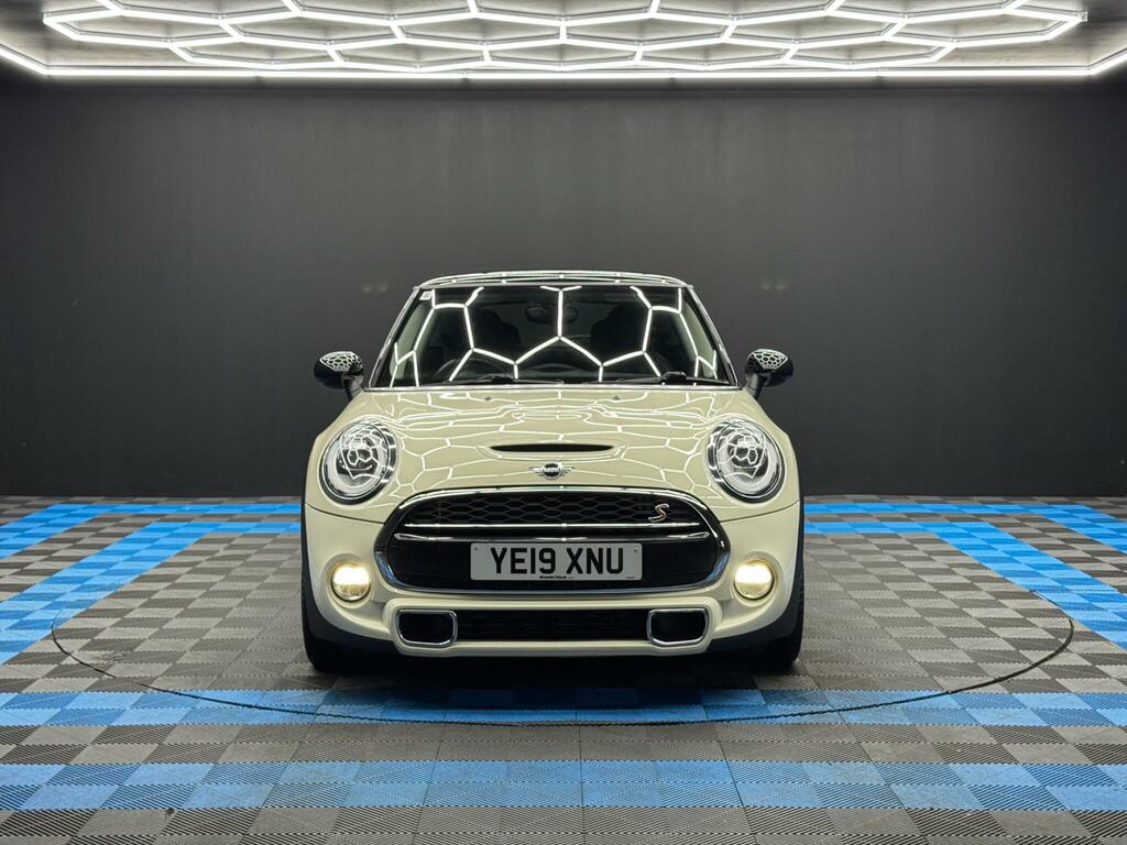 Mini Hatch 2.0 Cooper S Exclusive Euro 6 Ss YE19XNU White #2