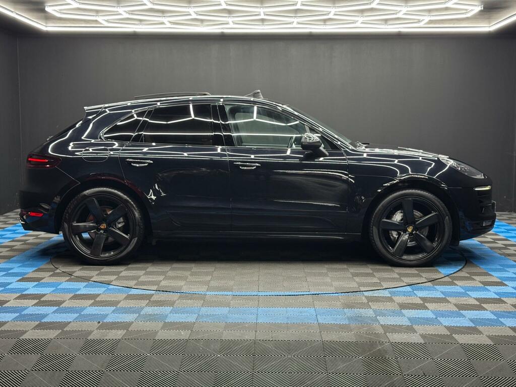 Porsche Macan 3.0 Td V6 S Pdk 4Wd Euro 6 Ss YF17UBU Black #4