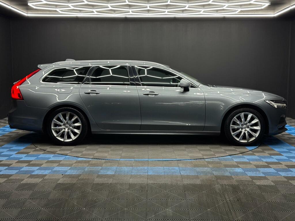 Volvo V90 2.0 T4 Momentum Plus Euro 6 Ss GN69MTJ Grey #4