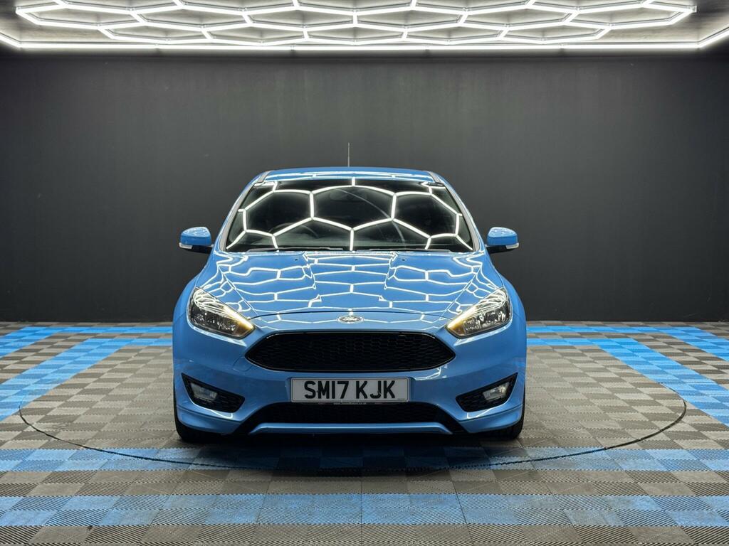 Ford Focus 1.5 Tdci St-line Euro 6 Ss SM17KJK Blue #2