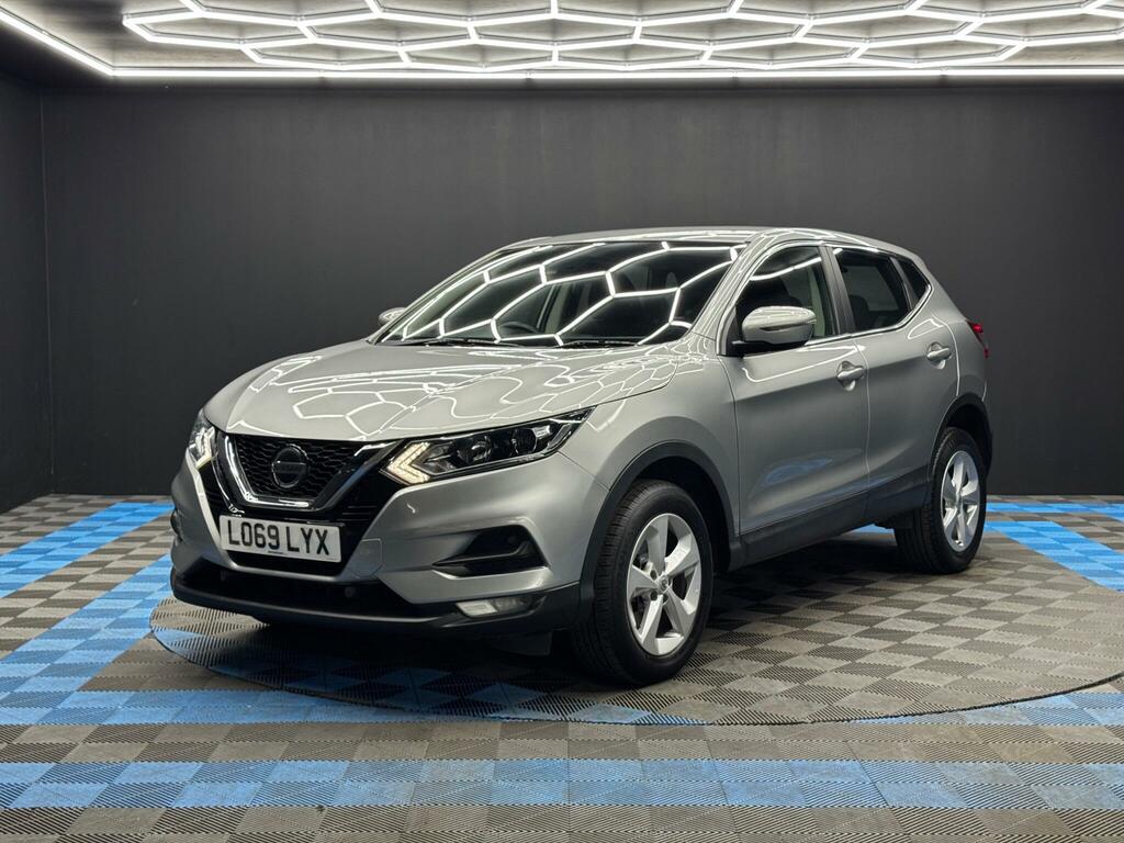 Nissan Qashqai 1.3 Dig-t Acenta Premium Euro 6 Ss LO69LYX Silver #3