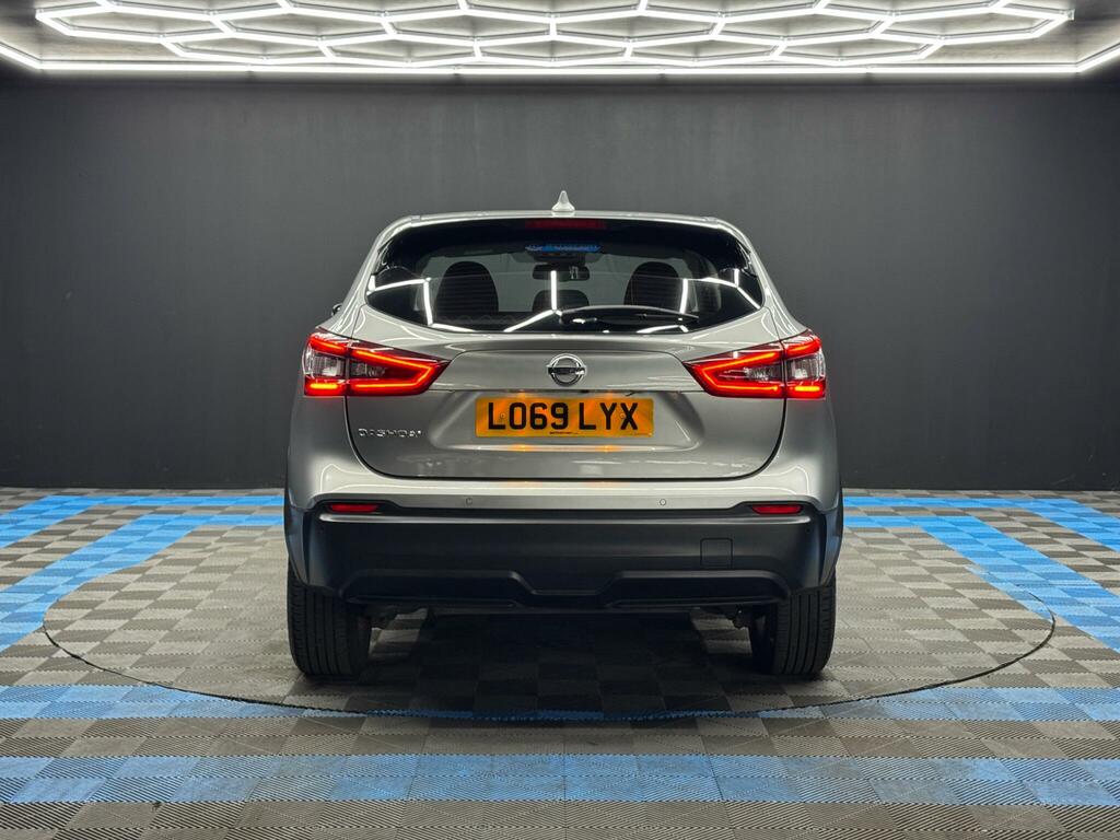 Nissan Qashqai 1.3 Dig-t Acenta Premium Euro 6 Ss LO69LYX Silver #6