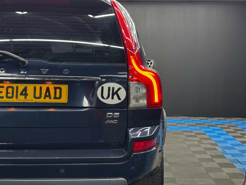 Volvo XC90 2.4 D5 Executive Awd 200 Bhp Black #39