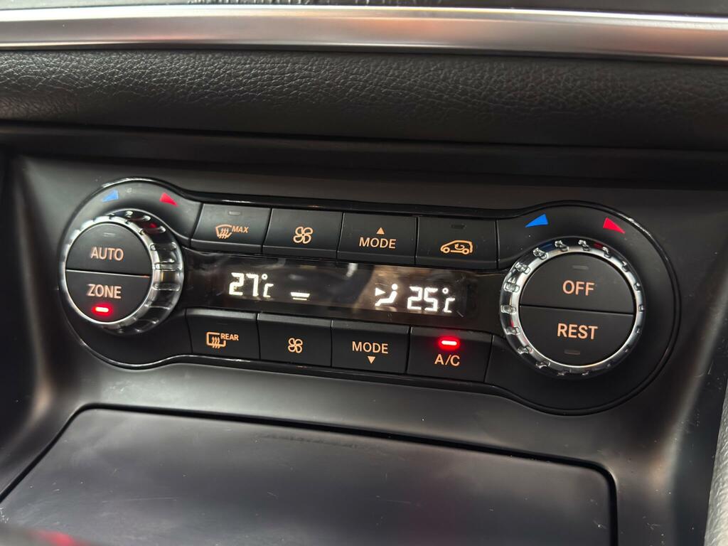 Mercedes-Benz GLA Class Gla 200 D Sport In Grey With 79K Grey #28