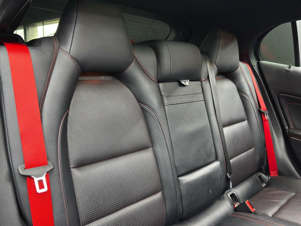 Mercedes-Benz GLA Class Gla 200 D Sport In Grey With 79K Grey #15