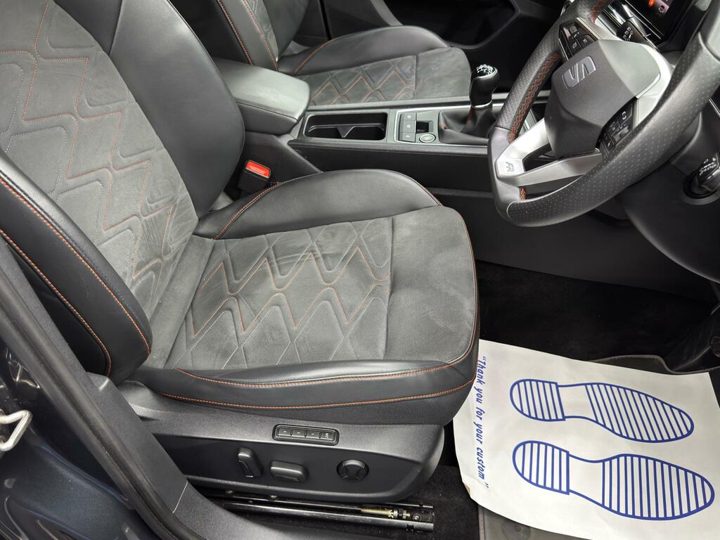 Seat Leon 1.5 Tsi Evo Fr Sport 129 Bhp White #13