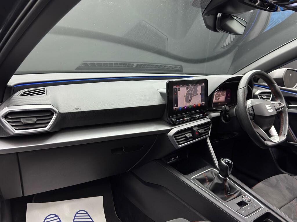 Seat Leon 1.5 Tsi Evo Fr Sport 129 Bhp White #11