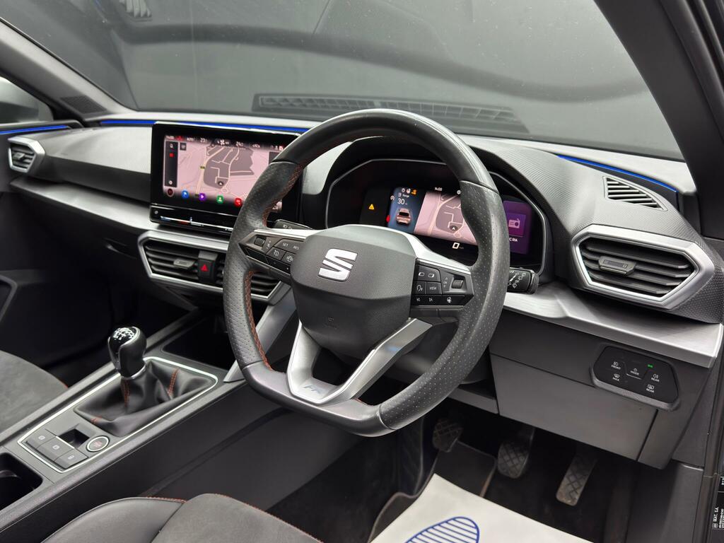 Seat Leon 1.5 Tsi Evo Fr Sport 129 Bhp White #9