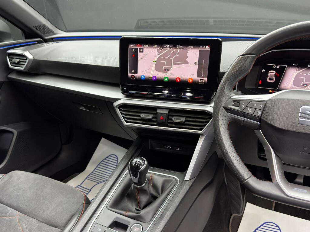 Seat Leon 1.5 Tsi Evo Fr Sport 129 Bhp White #23
