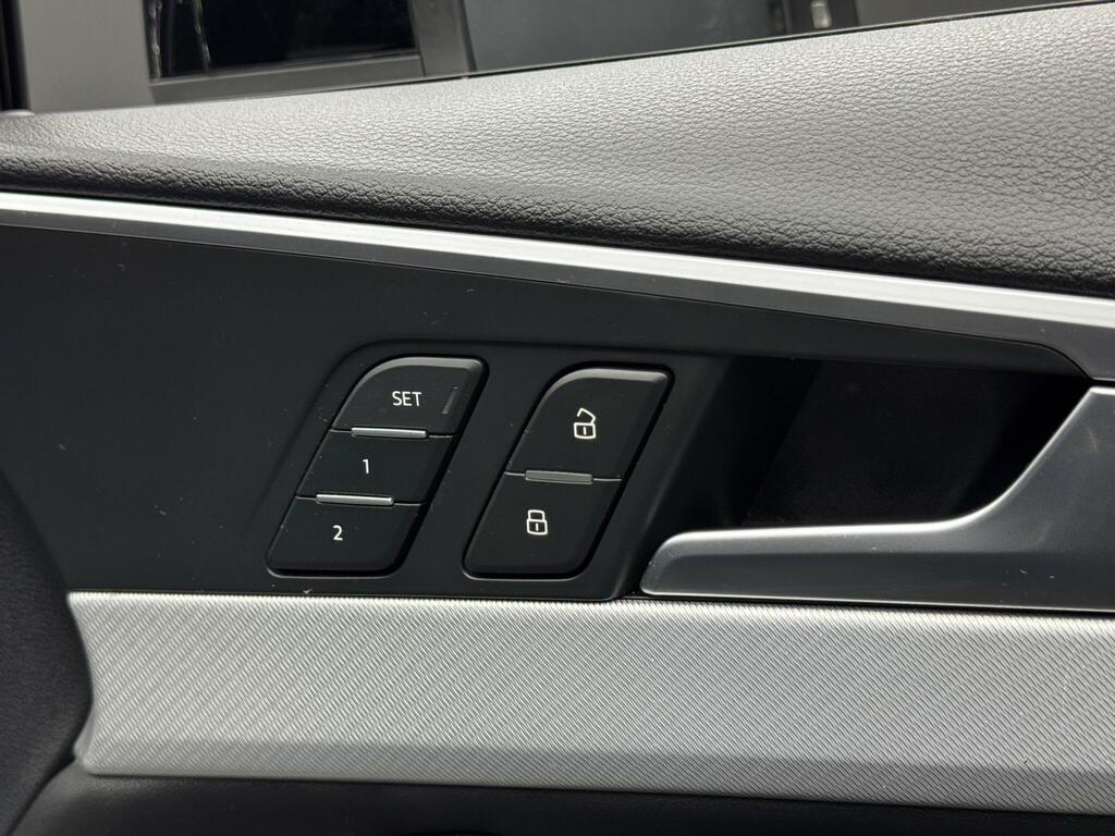 Audi A4 2.0 Tdi 190 S Line S Tronic  #42