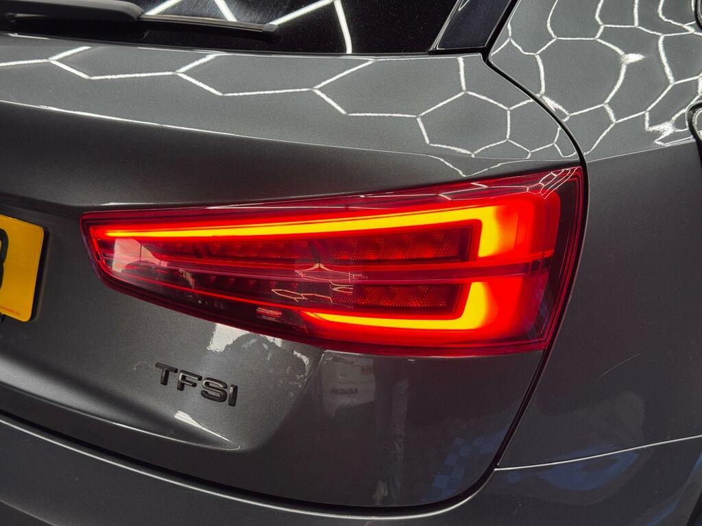Audi Q3 1.4T Fsi S Line Edition Blue #46
