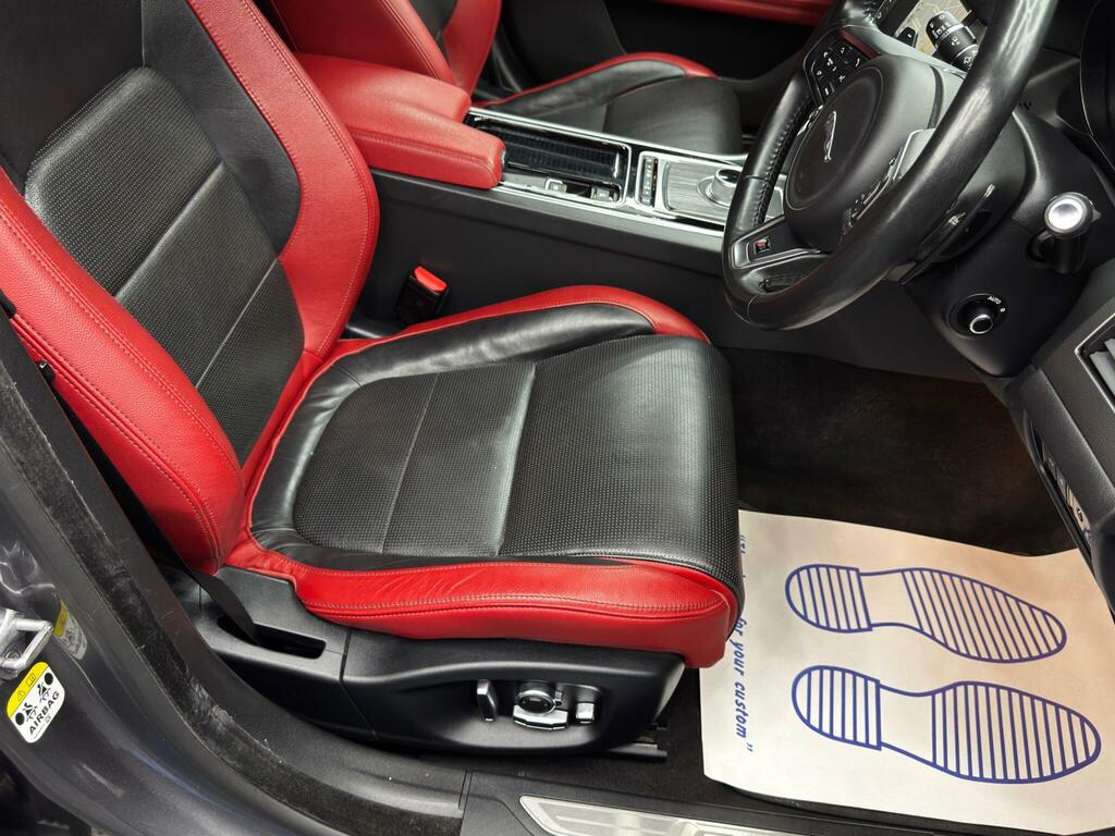 Jaguar XF Black #13