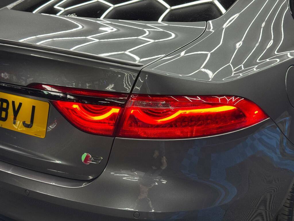 Jaguar XF Black #45