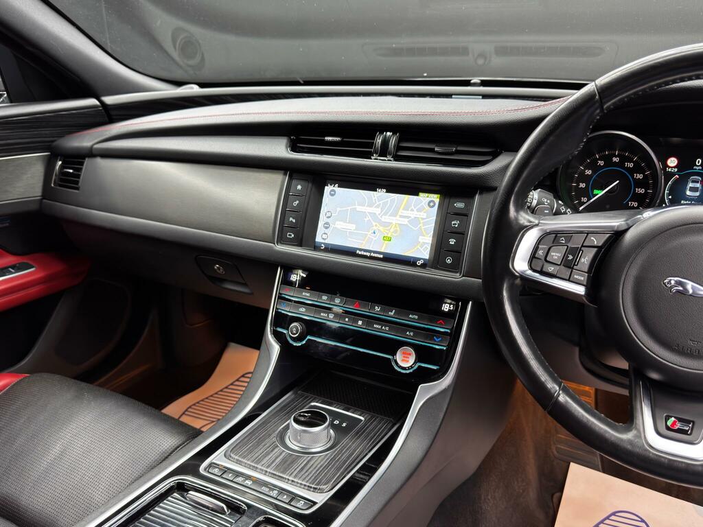 Jaguar XF Black #23