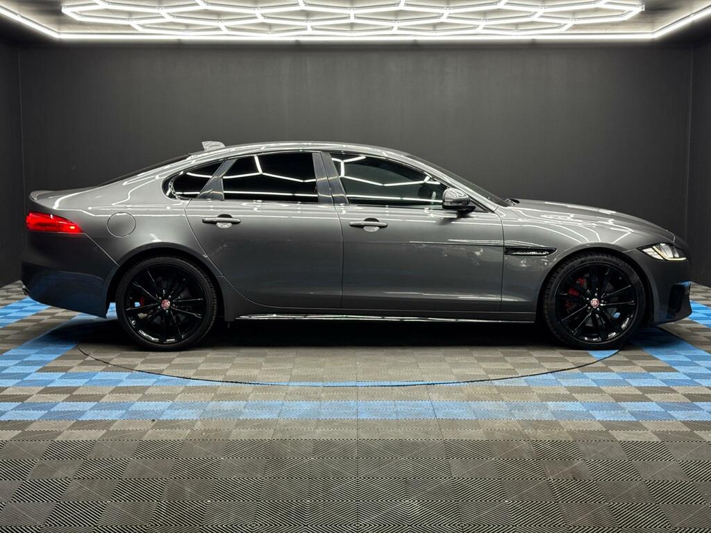 Jaguar XF 3.0D V6 S Euro 6 Ss Grey #4