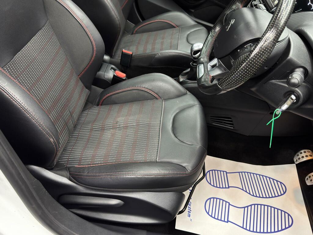 Peugeot 208 Active Grey #13