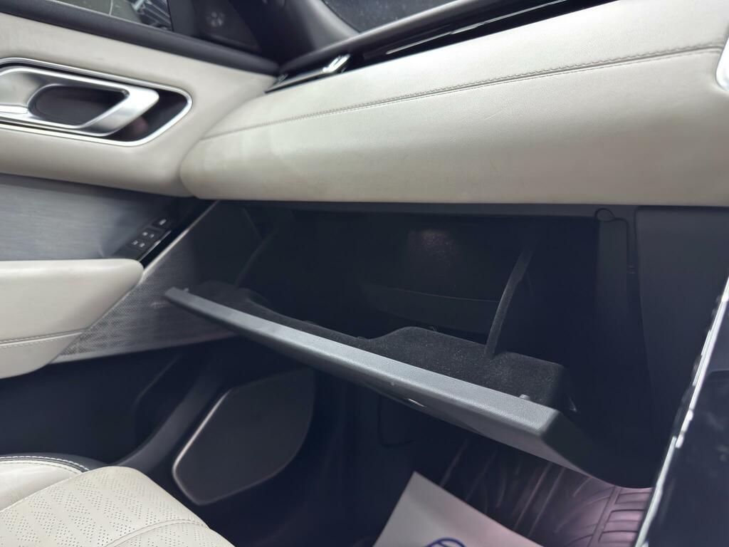 Land Rover Range Rover Velar R-dynamic Se Grey #40