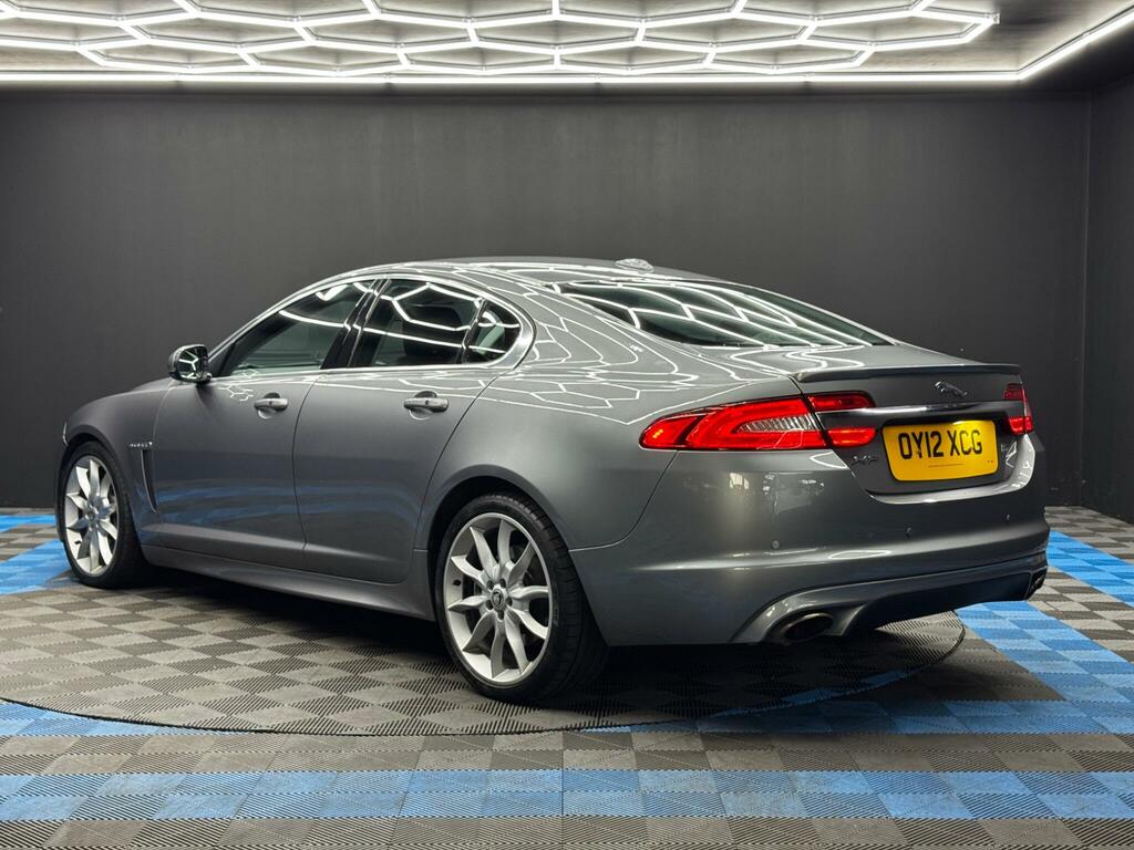 Jaguar XF D Luxury White #7