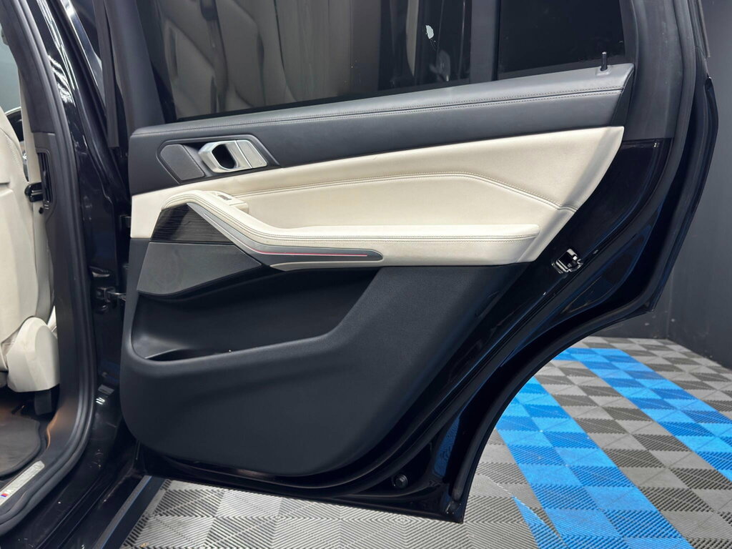 BMW X7 Xdrive30d M Sport Step Grey #59